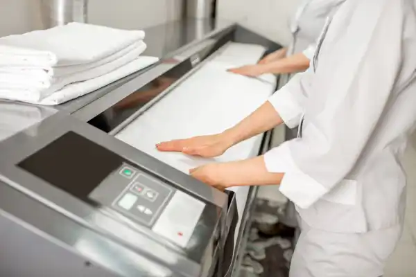 Ironing Shutterstock 1019399524 Resize